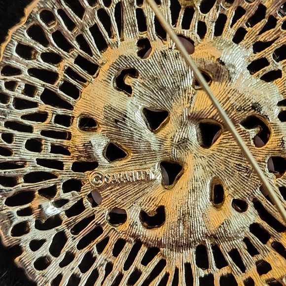 Vintage Sarah Coventry 1970's Fashion Splendor Brooch - Picture 5 of 5